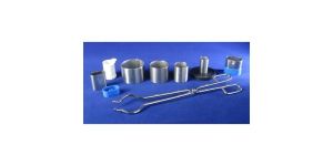 Imagen con diferentes cilindros sobre un fondo azul